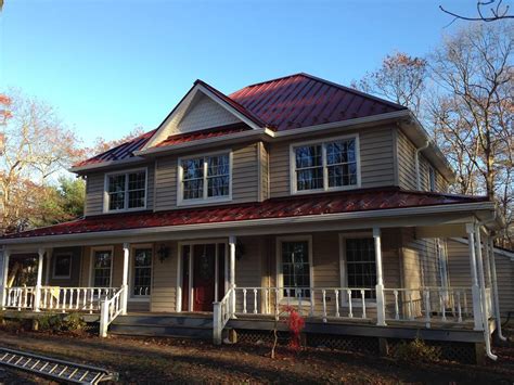 houses with red metal roofs|colonial red metal roofing.